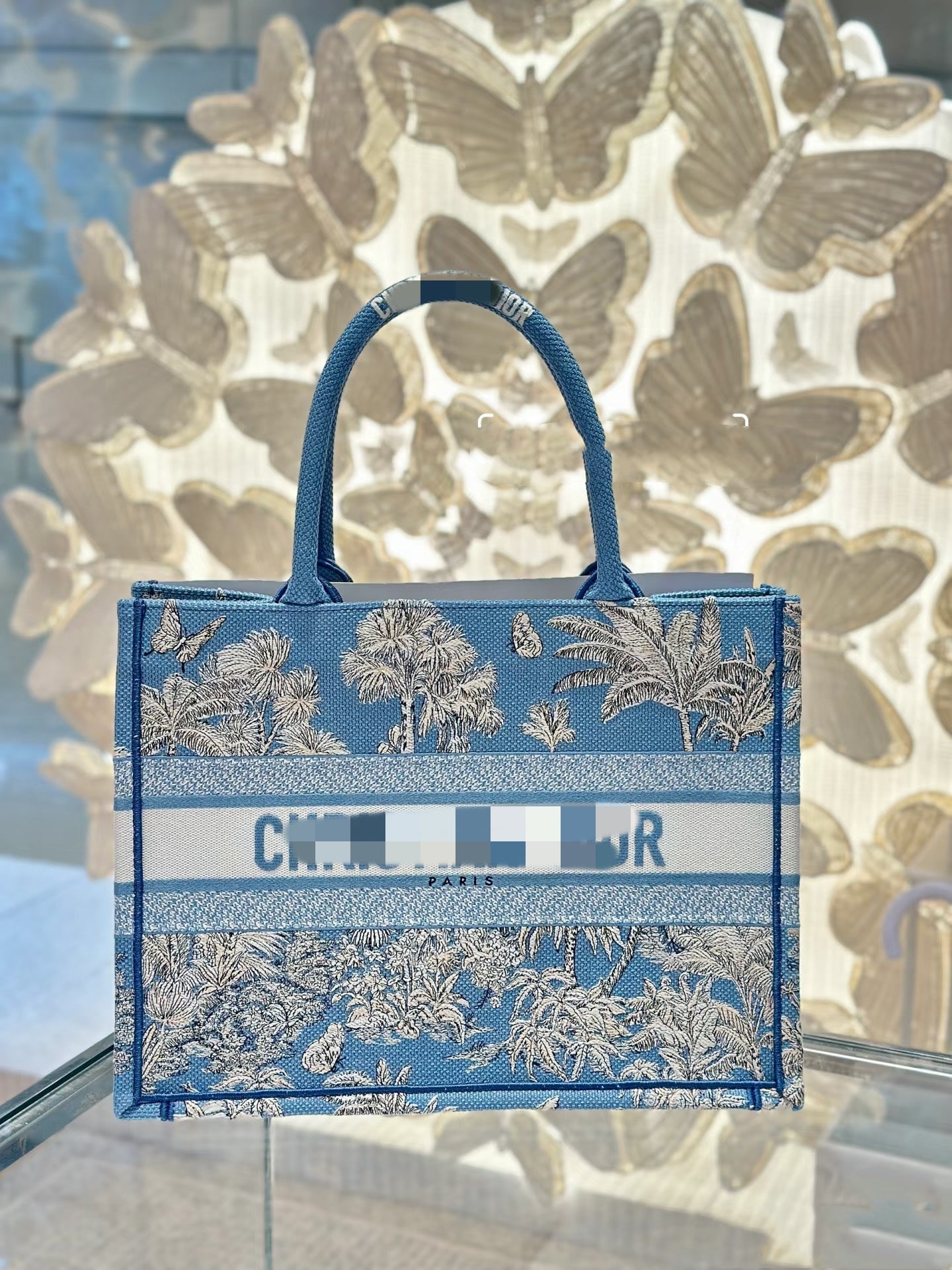 Bbook tote