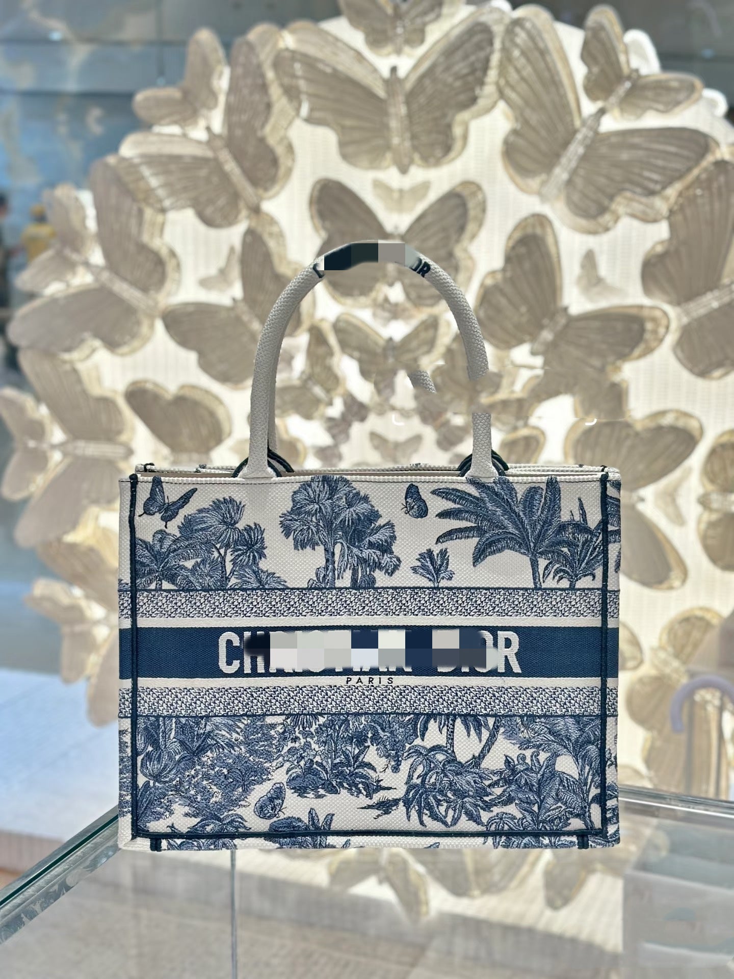 Bbook tote